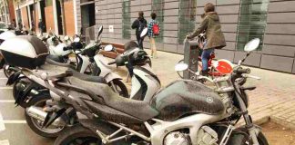 Moto sporca, come pulirla: i consigli