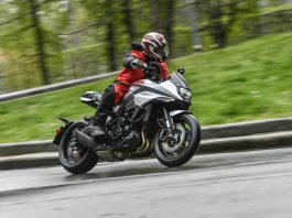 Suzuki svela produzione Hayabusa