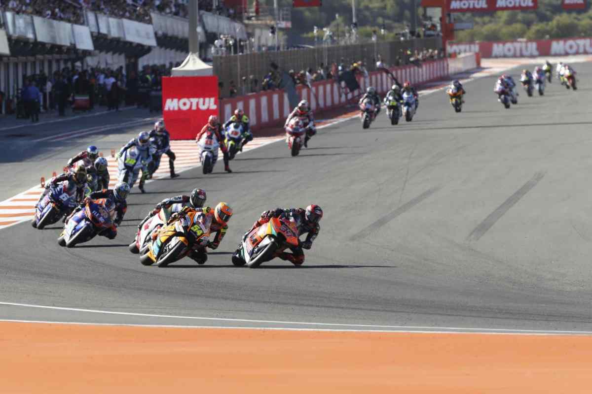 Moto3, tragedia sfiorata a Le Mans