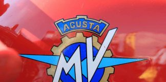 MV Agusta, all'asta un modello firmato dal campione Hamilton