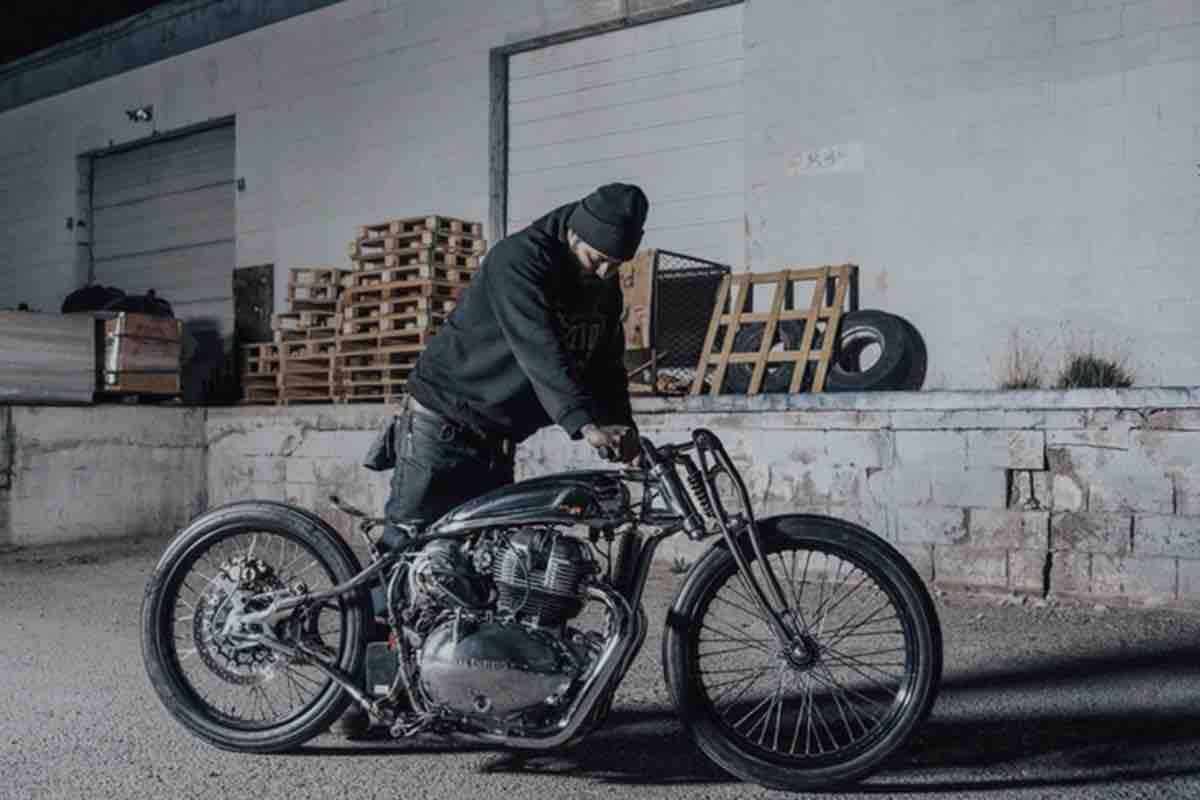 Royal Enfield Interceptor, una moto vintage a poco prezzo 