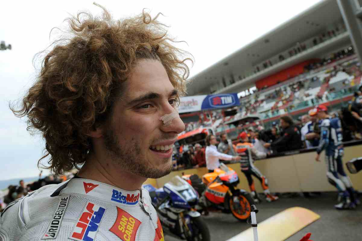 Marco Simoncelli, l'ultimo omaggio è commovente