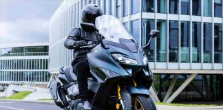 Yamaha T-Max cambio motore