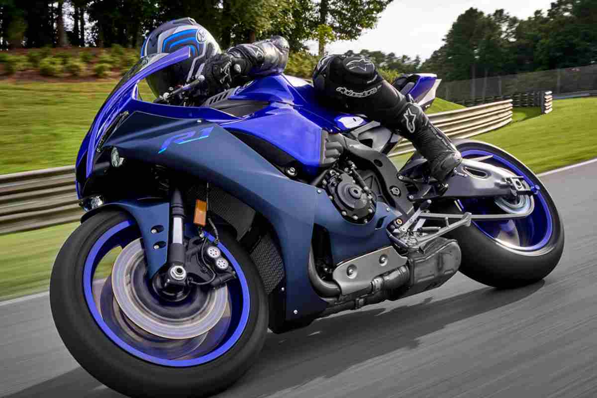 Yamaha R1, un modello rivoluzionario