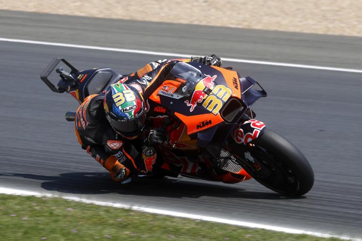 Brad Binder caduta MotoGP Sachsenring