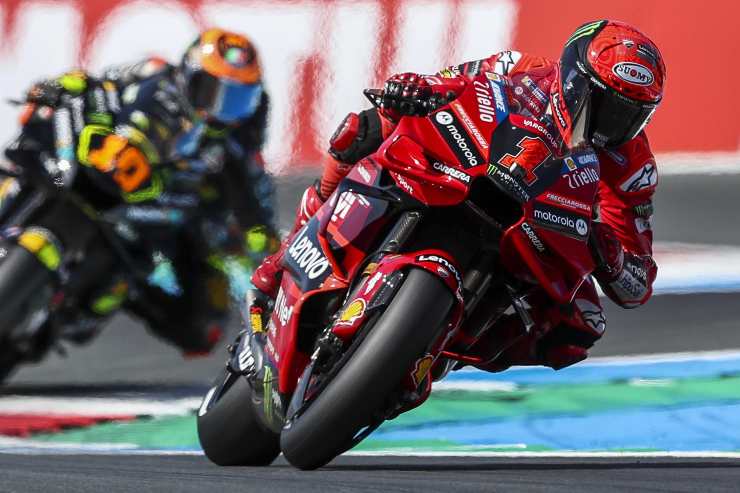 Bagnaia critica la Ducati