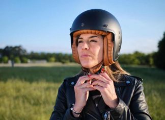 casco moto sicurezza