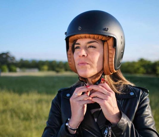 casco moto sicurezza