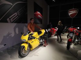 Ducati, un modello unico all'asta