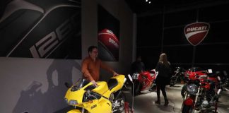 Ducati, un modello unico all'asta