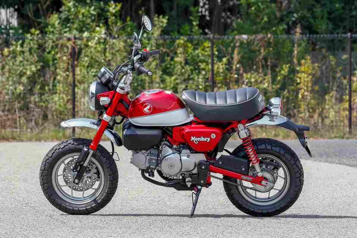 Honda Monkey serbatoio record