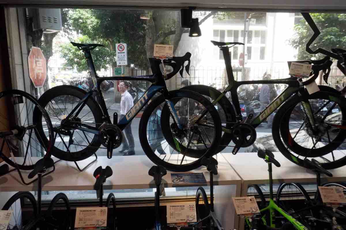 Biciclette senza catena innovazione futuro