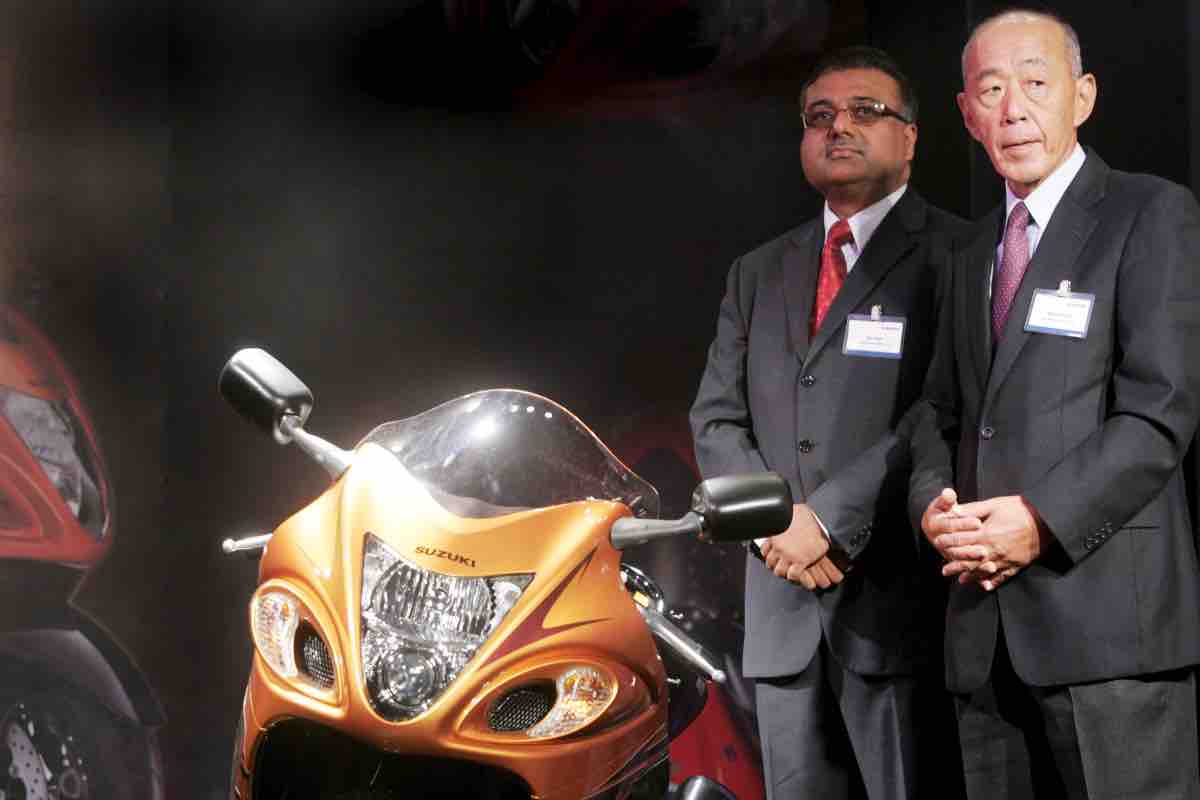 Suzuki transizione all'elettrico imminente