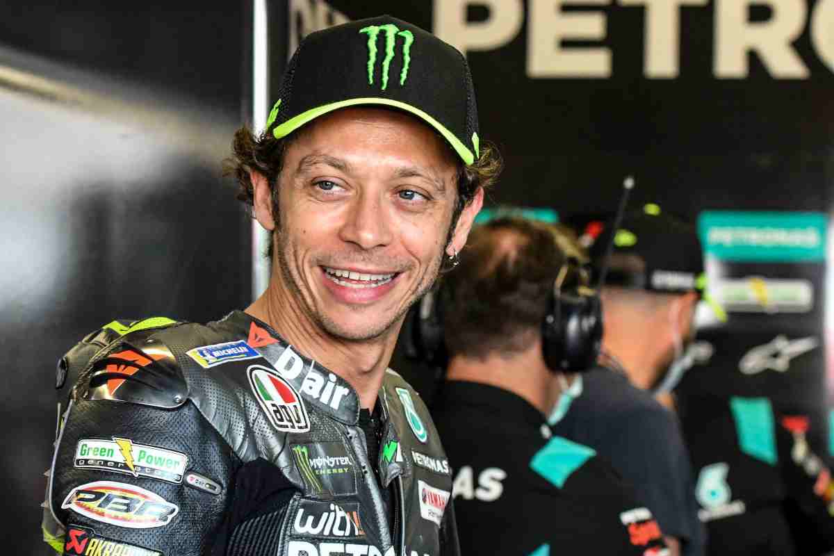 Valentino Rossi torna in moto