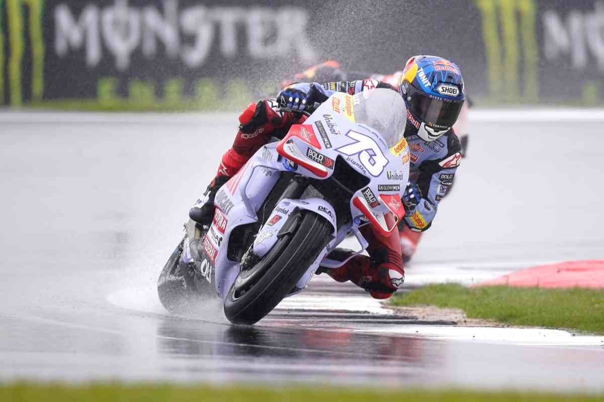 Alex Marquez resta in Ducati