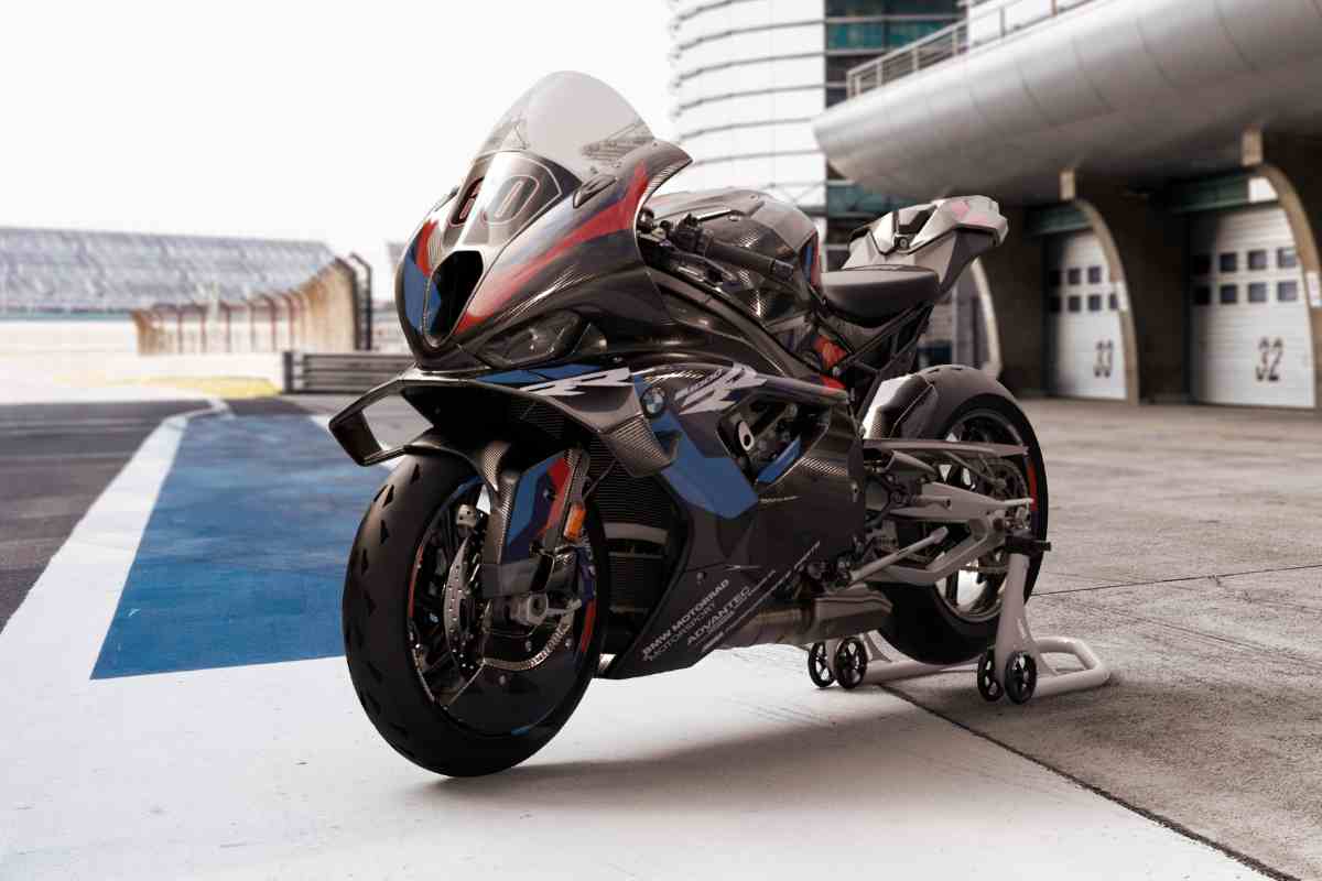 BMW M 1000 RR velocità massima