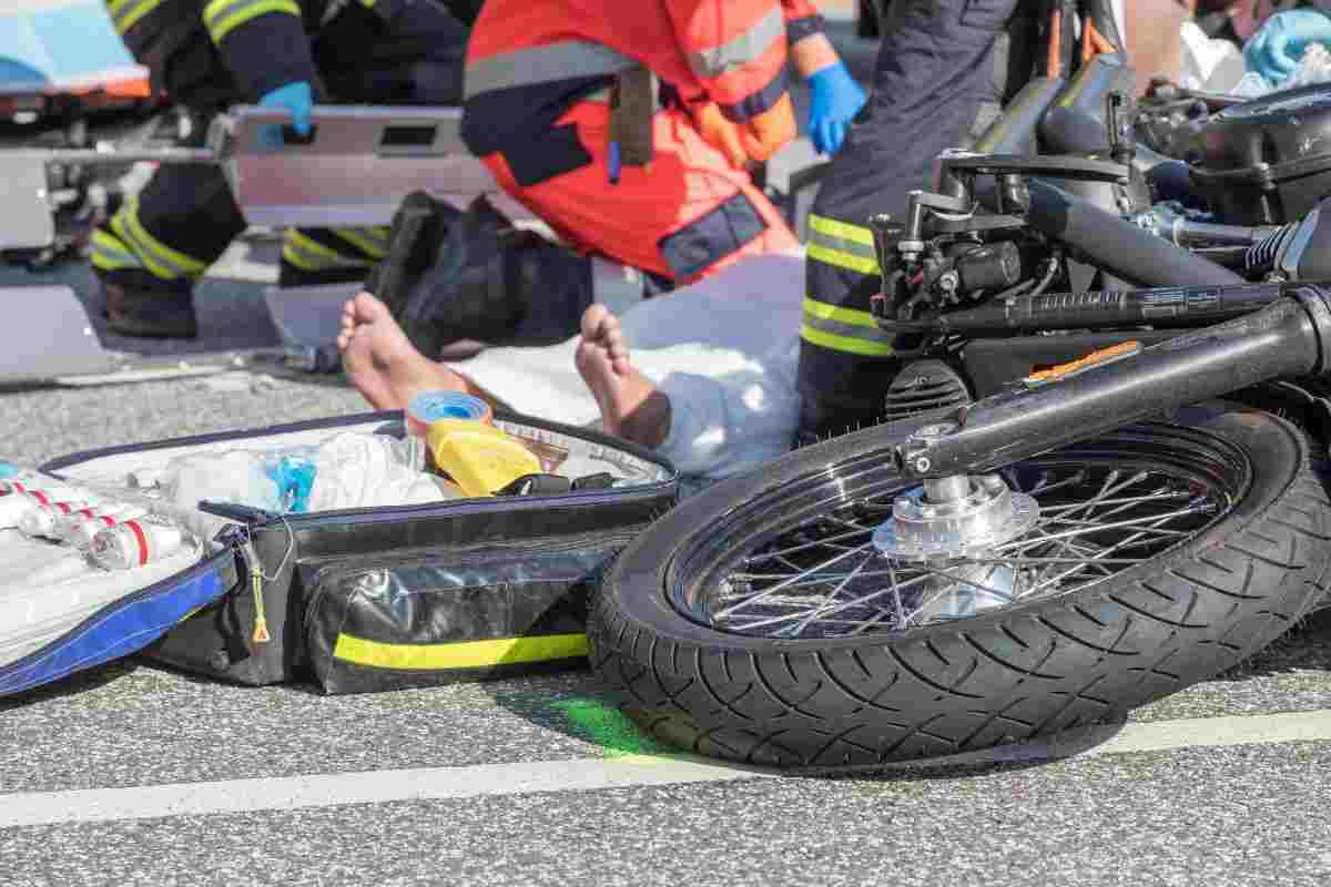 Incidente in moto, paura per la star italiana