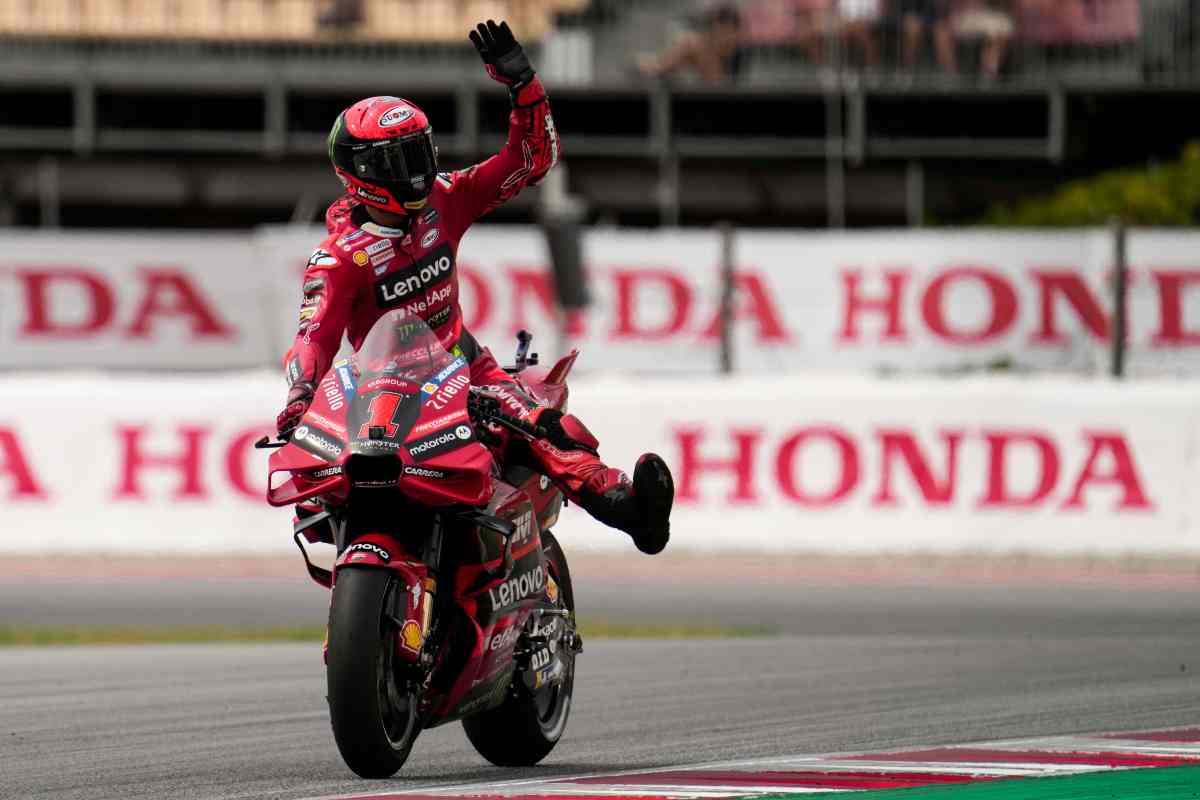 Nulla di rotto per Pecco Bagnaia