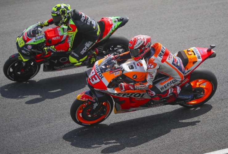 Iannone in pista con Marquez in MotoGP