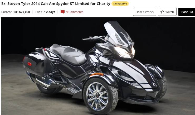 Can Am Spyder, la moto di Steven Tyler