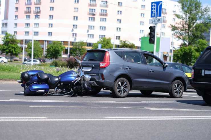 Incidente moto, come essere sempre tutelati dall'assicurazione