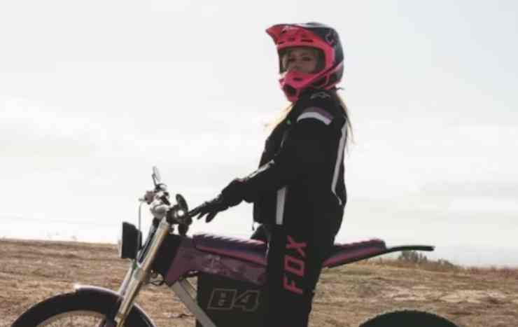 Avril Lavigne passione segreta moto