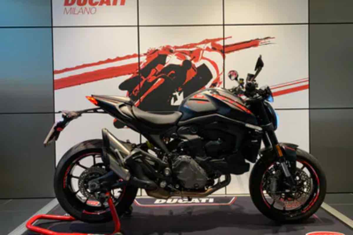 Ducati offerta imperdibile 