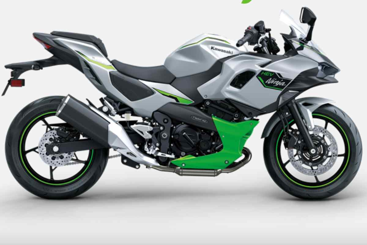 Kawasaki rivoluziona con l'ibrido