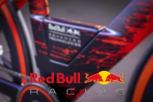 Red Bull, arriva dalla pista una due ruote