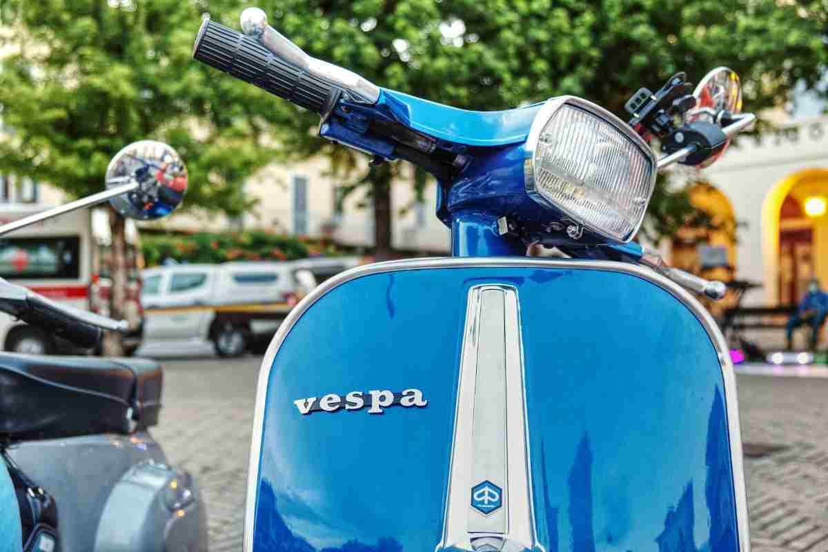 piaggio vespa valore 1 miliardo