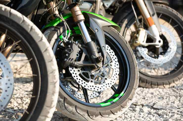 Moto rivoluzione obbligo sistema ABS sicurezza