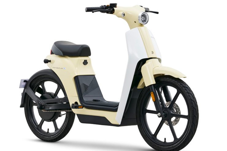 Honda Cub e novità scooter elettrico 2024