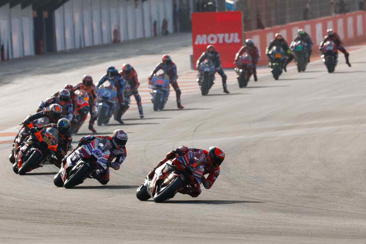 Cos'è il flag to flag in MotoGP