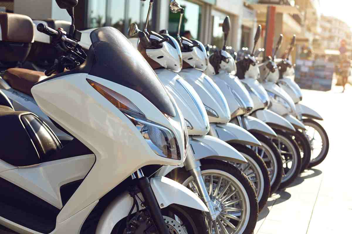 Acquisto moto, bastano pochi passi per risparmiare migliaia di euro 