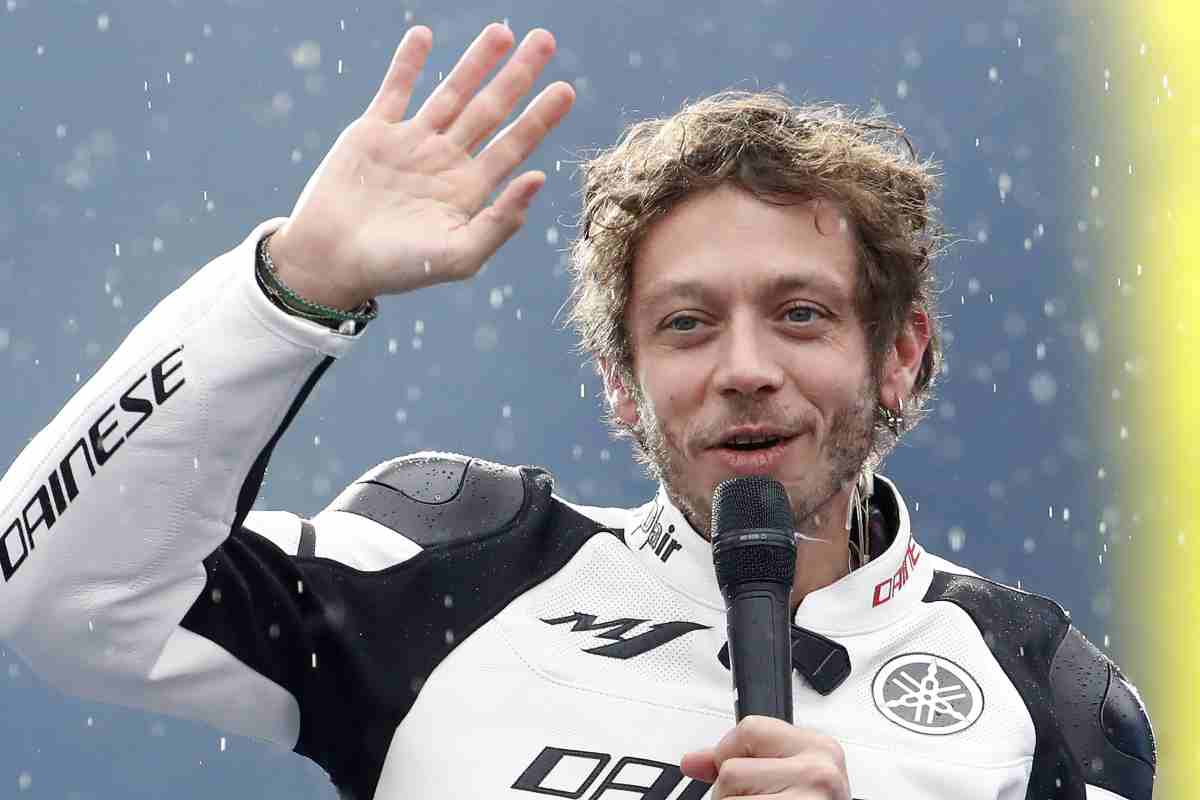 valentino rossi torna in pista moto