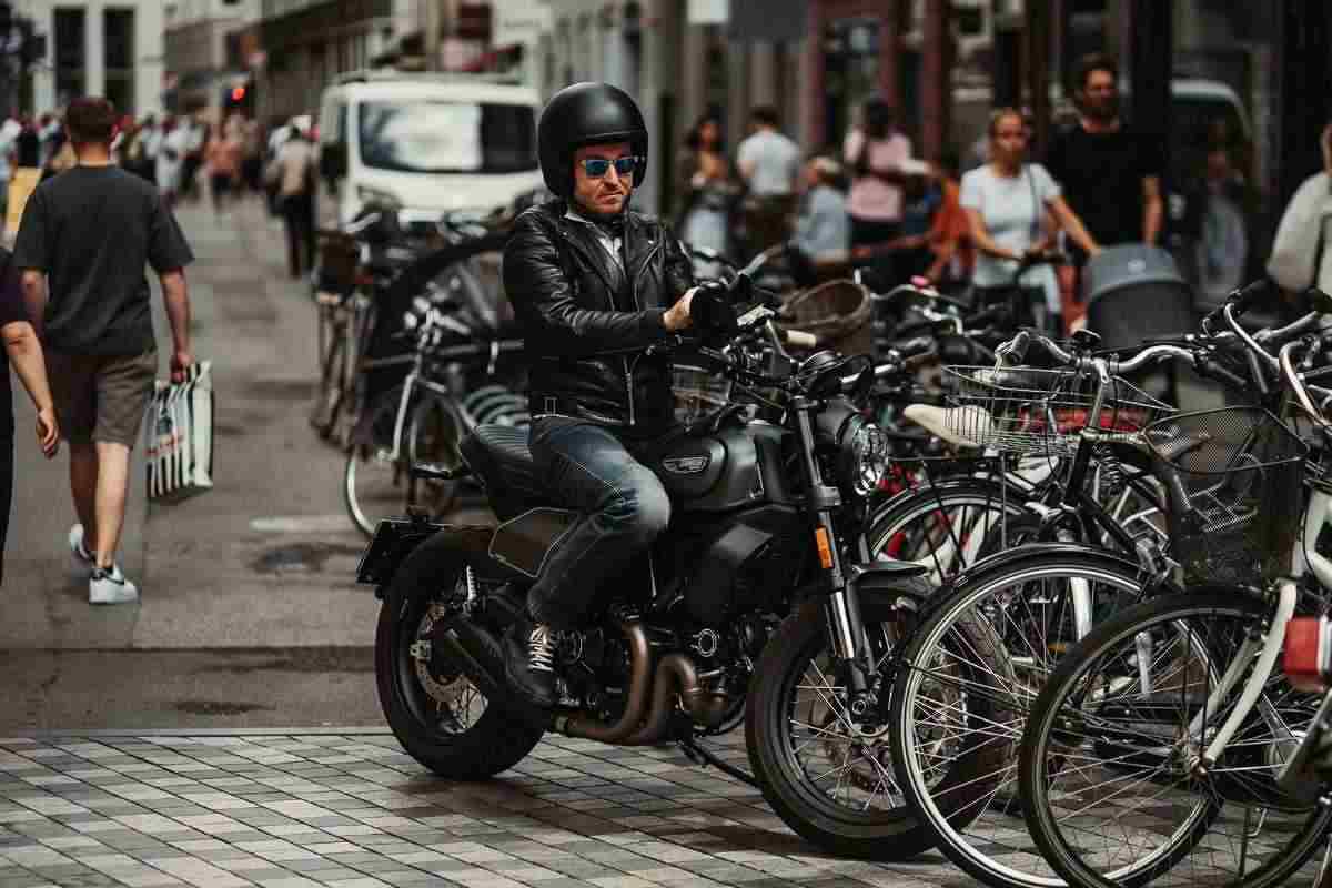Moto e bici vanno a ruba in Italia