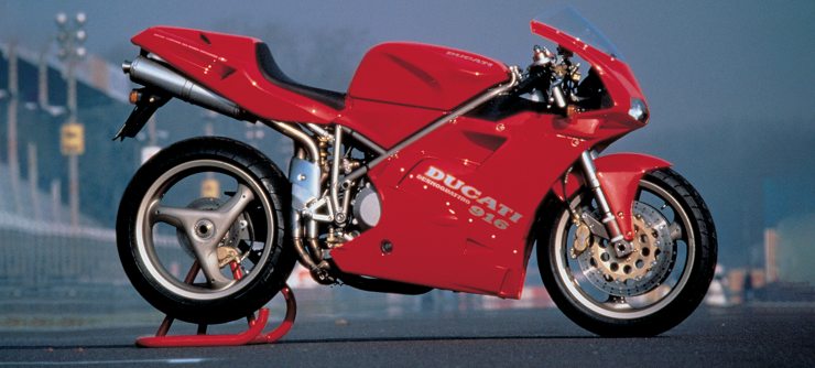 Moto sportive storiche modelli Honda Yamaha Suzuki Ducati MV Agusta