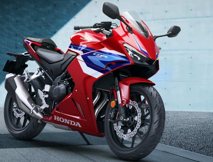 Honda CBR400R occasione moto Italia concessionaria Giappone