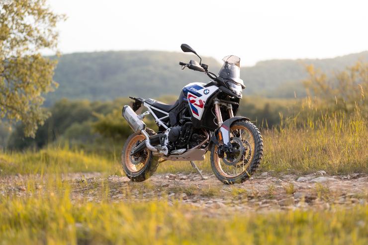 La nuova BMW F 900 GS