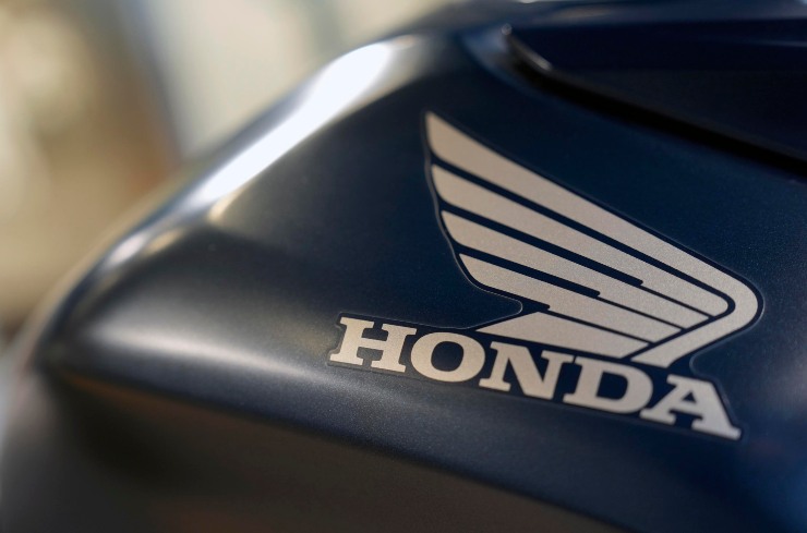 Honda, nuovo airbag per le moto