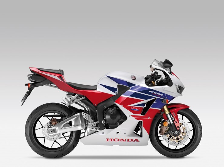 È tornata la Honda CBR 600 RR