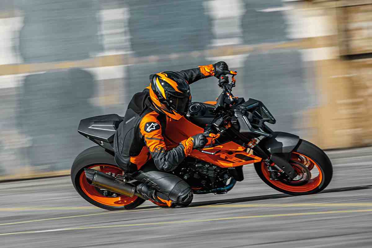 KTM 990 Duke, la nuova naked capolavoro