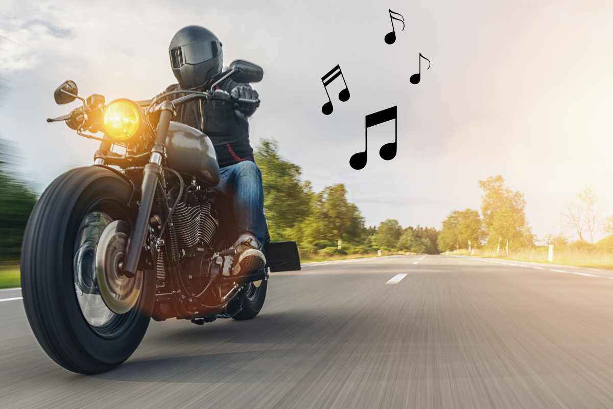 Moto, si può mettere un impianto stereo? 