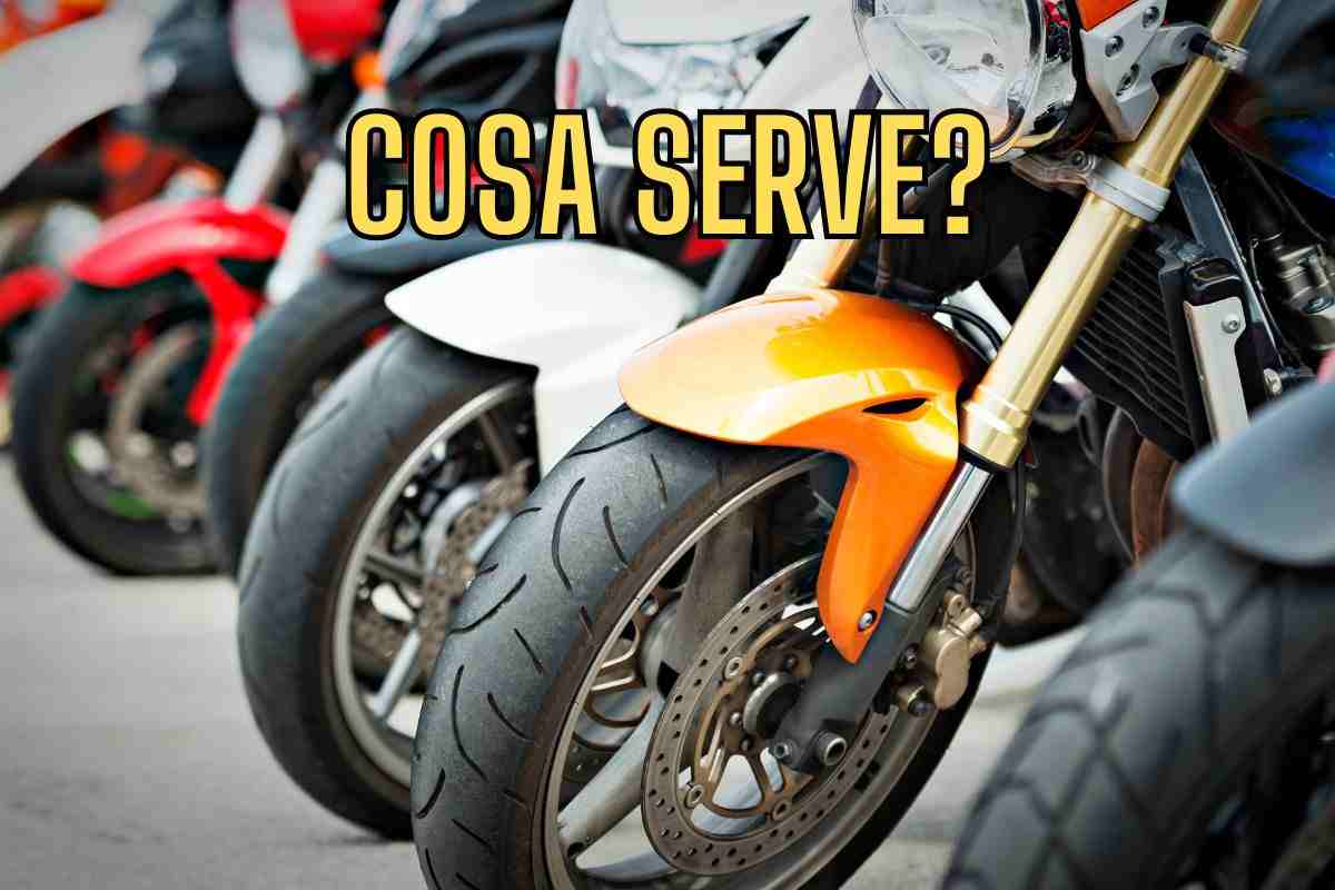 Cosa comprare per una moto? Questi gli accessori essenziali