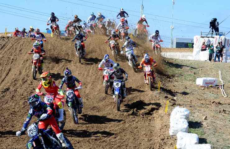 Circuito motocross addio incredible Schianno raccolta firme Lombardia