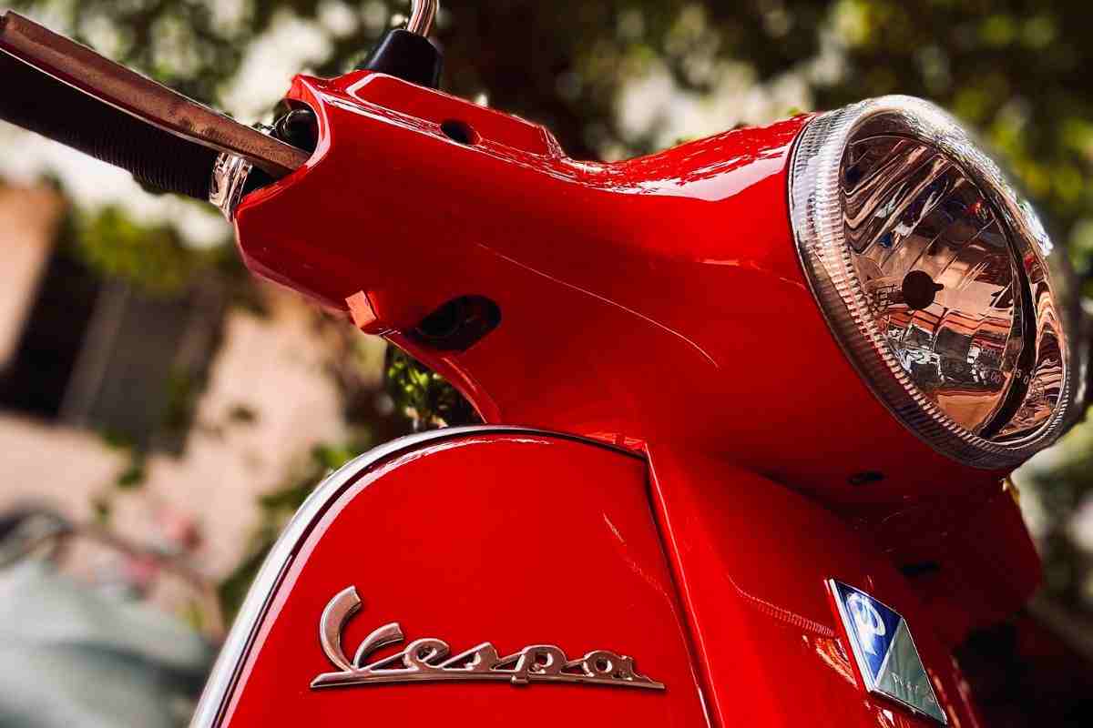 Hai idea di chi abbia inventato la Vespa? La storia è davvero da paura