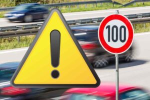 Multa auto limiti velocità Pasqua