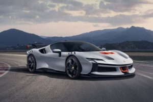 Ferrari SF90