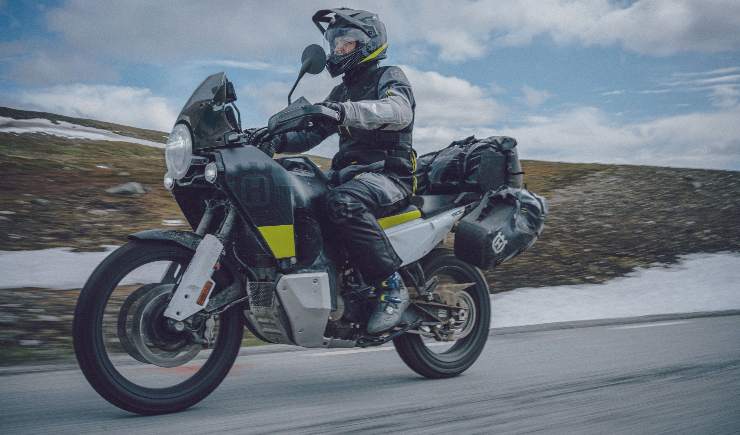 La Husqvarna NORDEN901, una delle moto che si possono provare