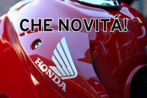Honda presenta la prima moto con Start & Stop